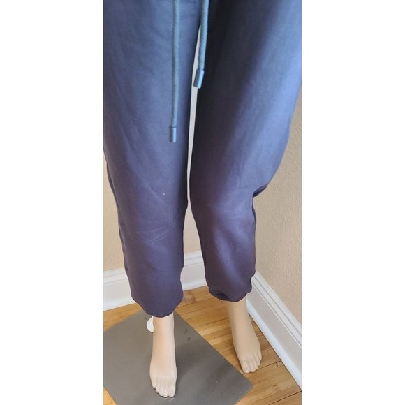 Chasing You Cropped Top and Jogger Set in Dark Gre - Picture 6 of 11